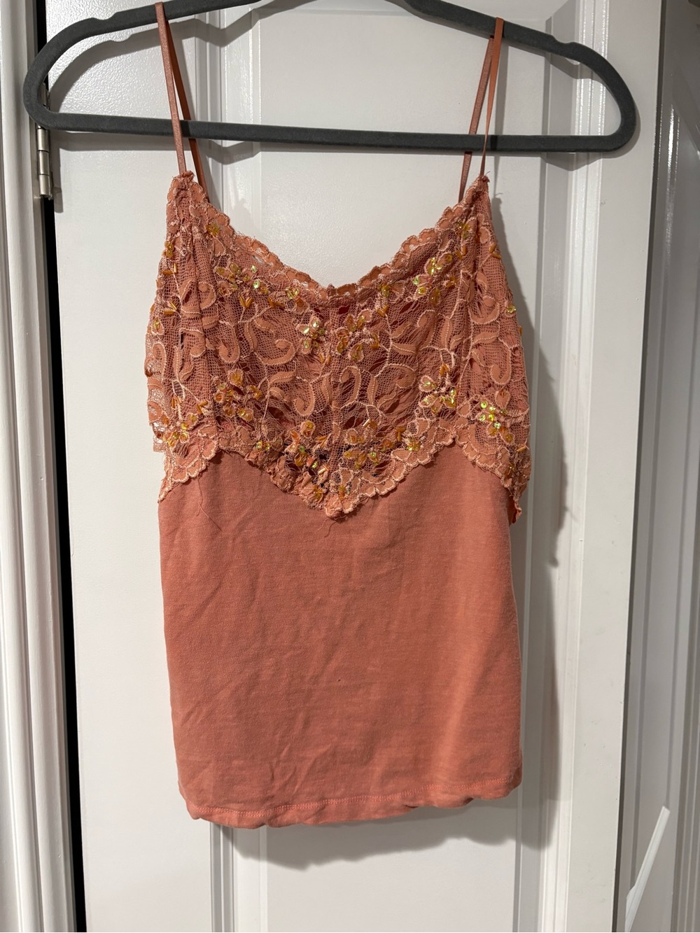 Lace Trim Spaghetti Strap Tank Top - Rust Pink